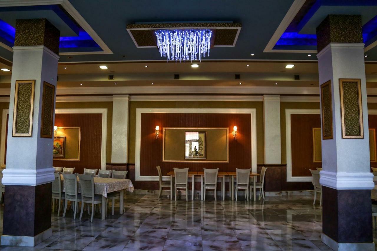 Lara Hotel Goris Exterior foto